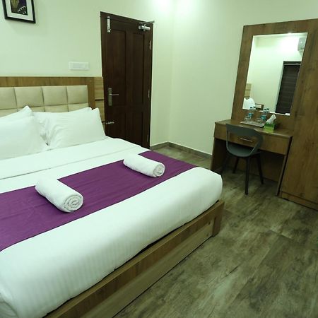 Balaji Regency Kanhangad Kannangad Eksteriør billede