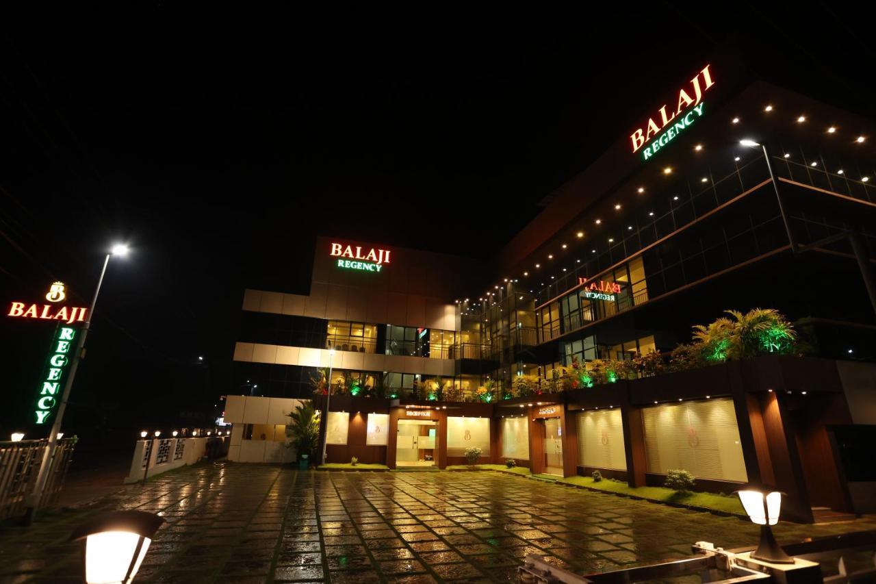 Balaji Regency Kanhangad Kannangad Eksteriør billede