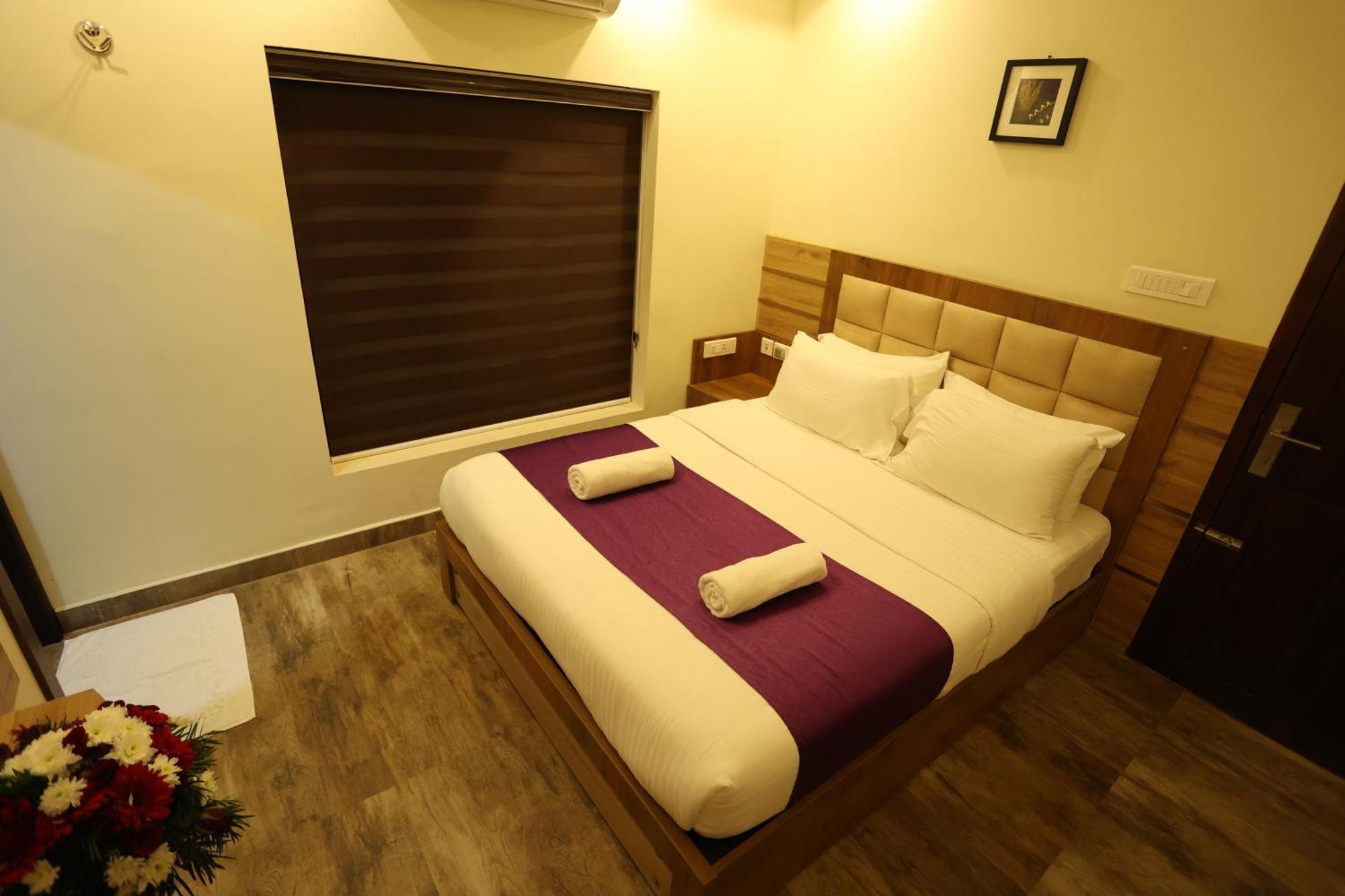 Balaji Regency Kanhangad Kannangad Eksteriør billede