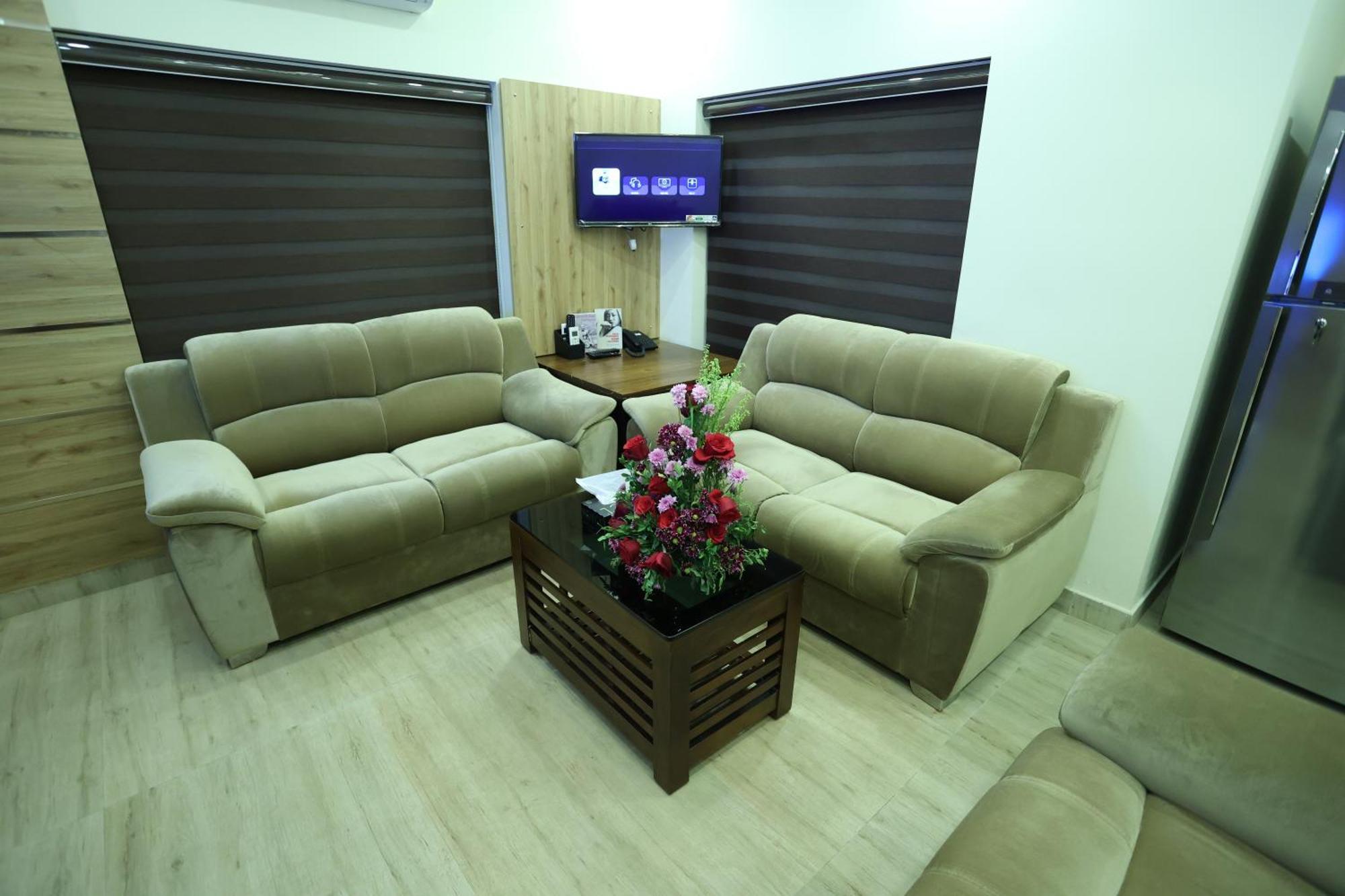 Balaji Regency Kanhangad Kannangad Eksteriør billede
