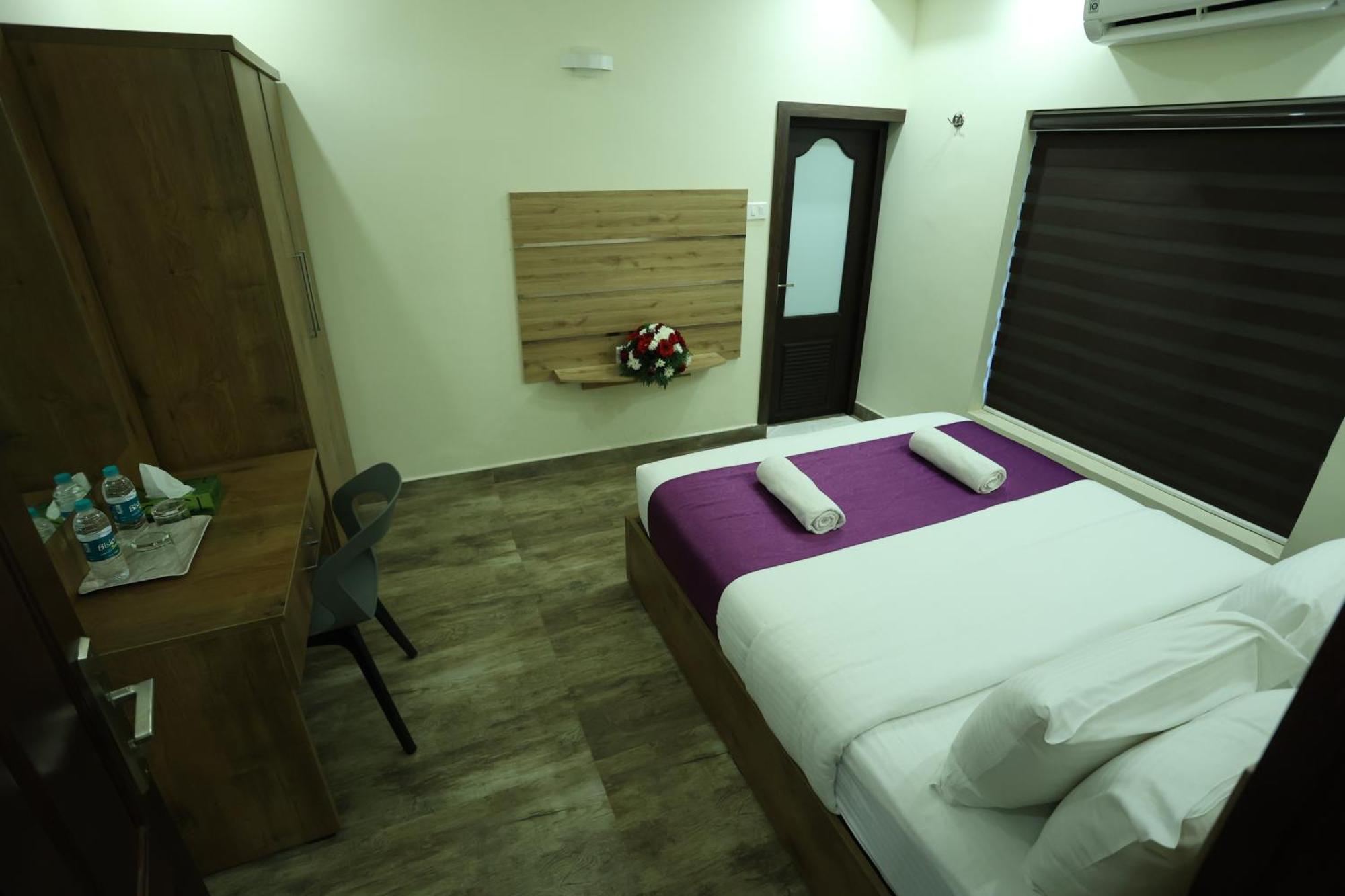 Balaji Regency Kanhangad Kannangad Eksteriør billede