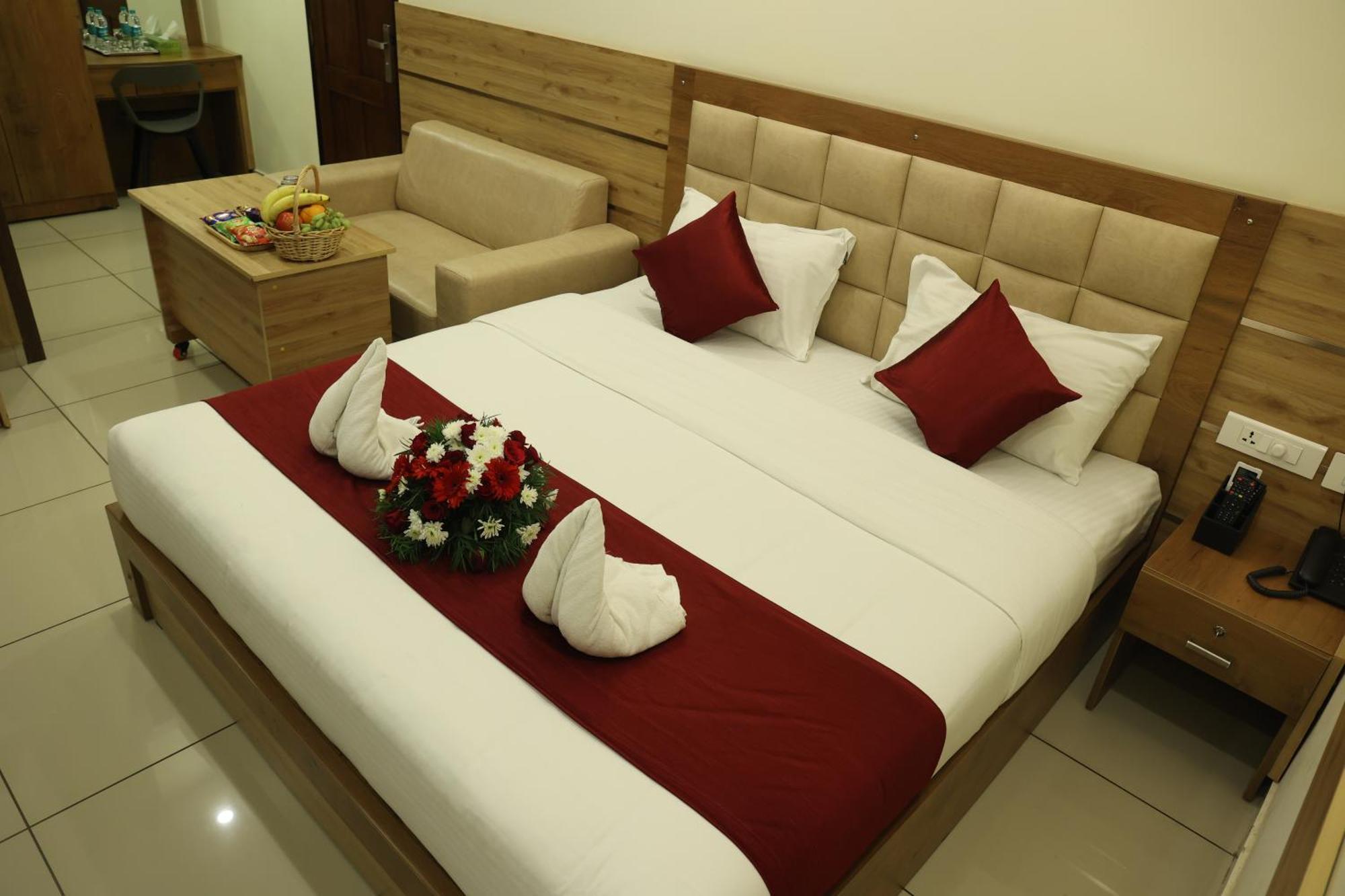 Balaji Regency Kanhangad Kannangad Eksteriør billede